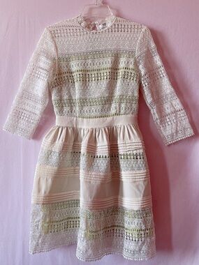 Cottage Core Ivory & Citrine Yellow Fawn Lace Embroidered Dress 🤍🌿🦌